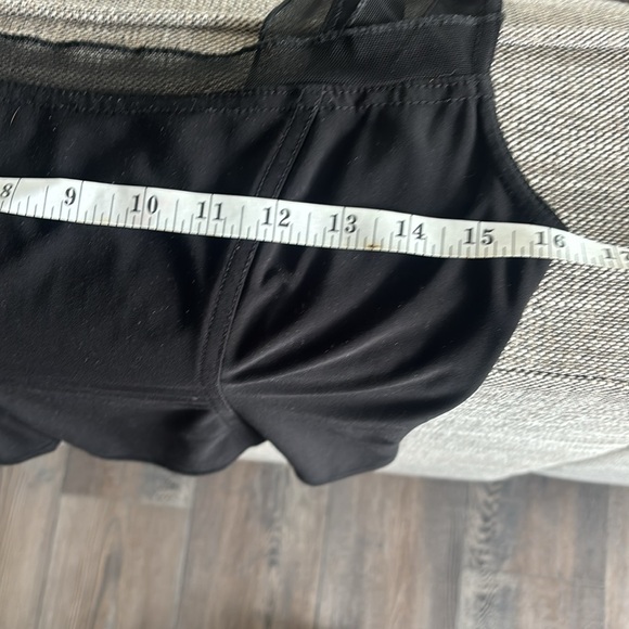 Cabi tank with black mesh trim - Picture 5 of 6